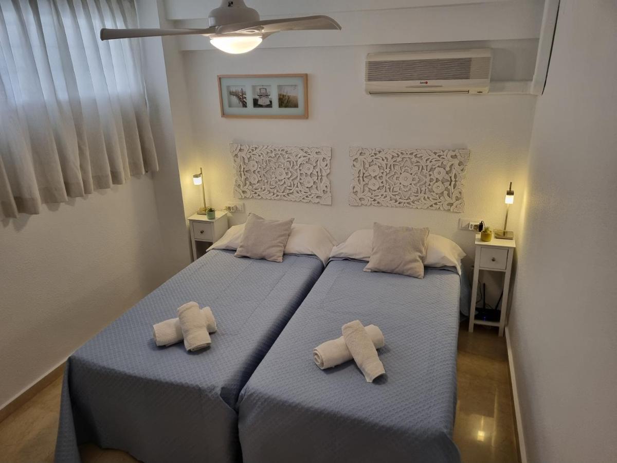 Ideal Familias En Urbanizacion De Lujo A 600M De La Playa Levante Con Wifi, Ac Y Parking Benidorm Zewnętrze zdjęcie